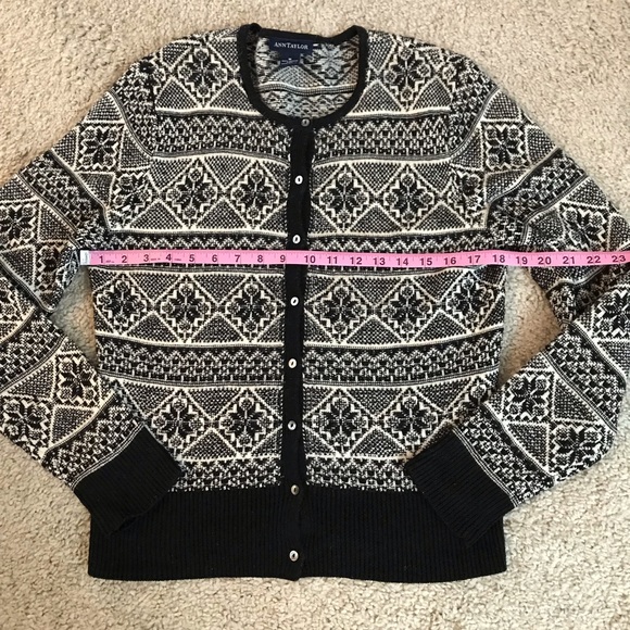 AnnTaylor vintage merino wool cardi - Picture 7 of 12